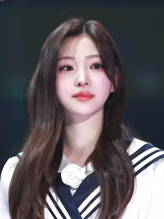 Stella H2H Biodata (Kim Da-hyun), Umur dan Profil Lengkap