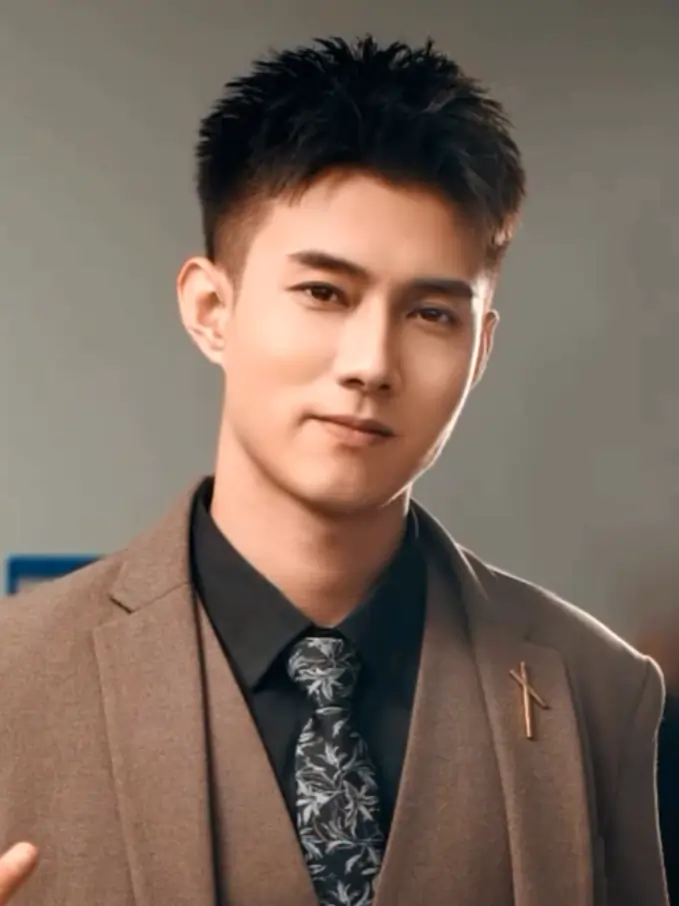 Huang Wenbo Biodata, Umur dan Profil Lengkap