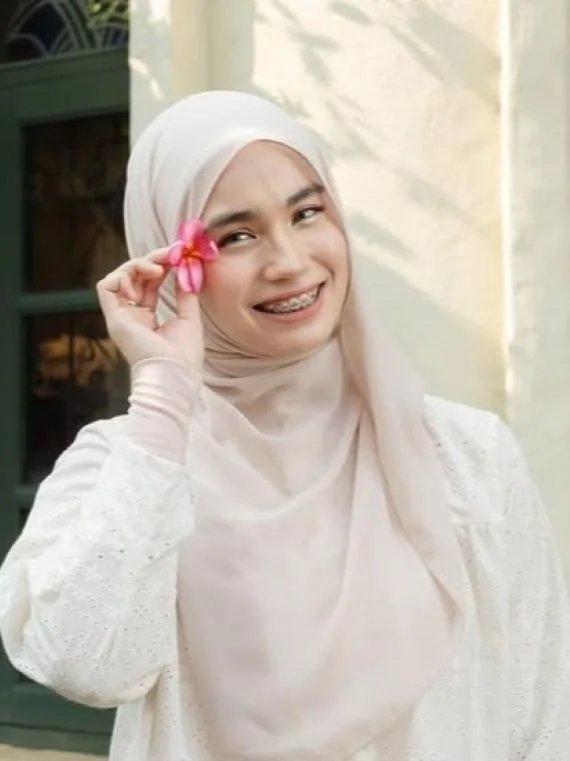 Puteri Rania Biodata, Umur dan Profil Lengkap