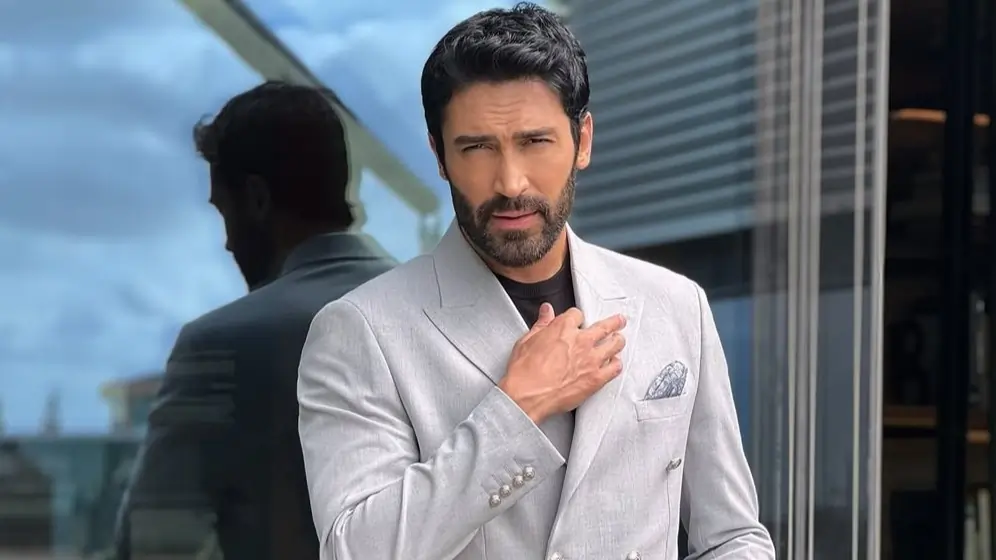 Emre Özmen Biodata, umur, Agama dan Profil Lengkap Emre Özmen Biodata, umur, Agama dan Profil Lengkap