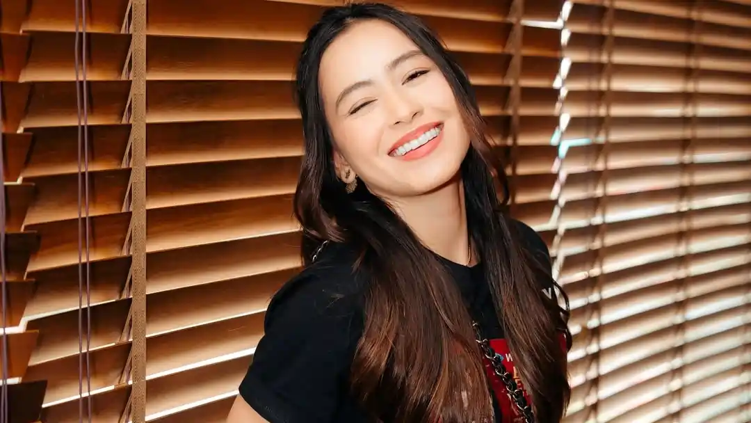 Laura Theux Biodata, Agama, Umur, dan Profil Terbaru