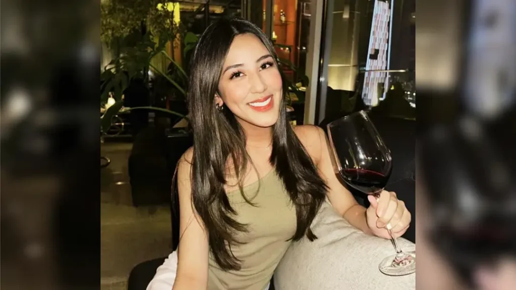 Cleantha Islan Biodata, Profil, Agama dan Umur Lengkap