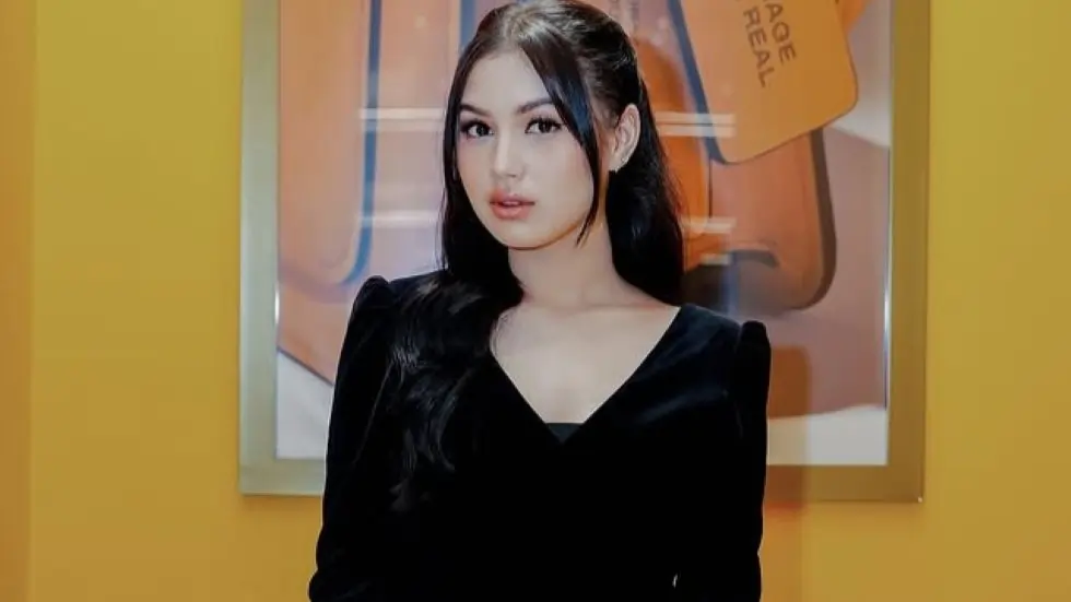 Saskia Chadwick Biodata, Umur, Agama dan Profil Terbaru