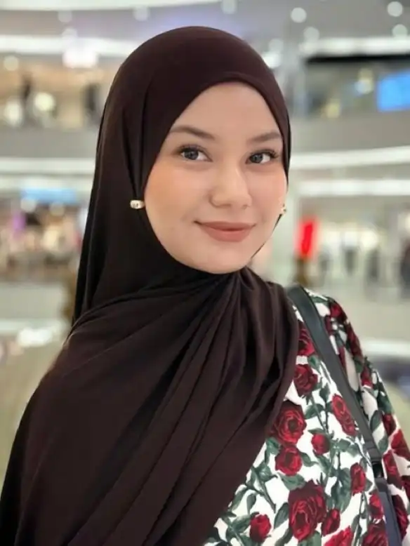 Balqiss Gralind Biodata, Umur, Agama dan Profil Lengkap