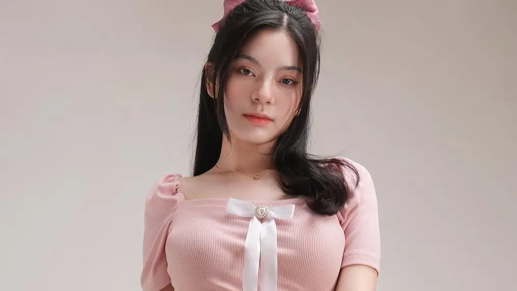 Niken Andalusia Biodata, Umur, Agama dan Profil Terbaru