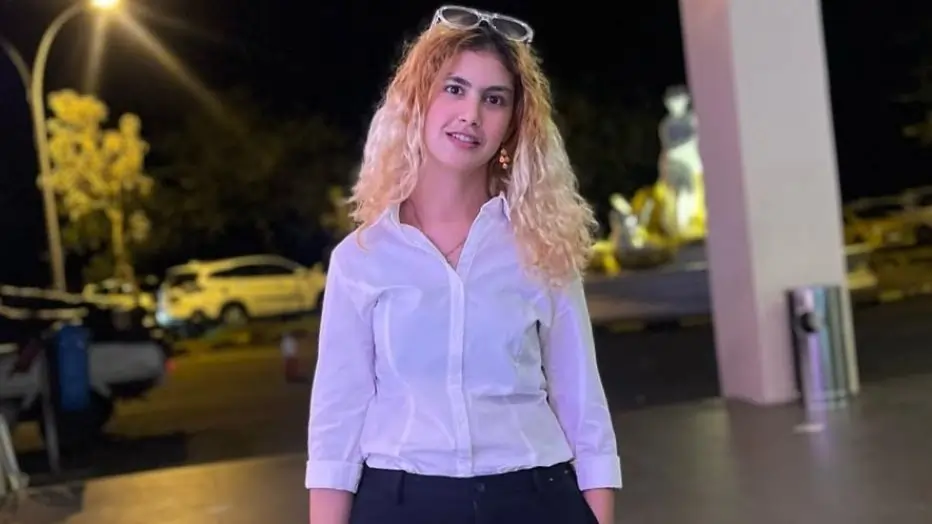 Siapa Helwa Bachmid, Biodata dan Umur Istri Simpanan Habib Bahar Siapa Helwa Bachmid, Biodata dan Umur Istri Simpanan Habib Bahar