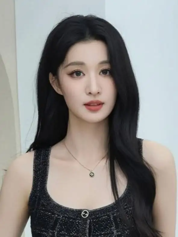 Wang Churan Biodata, Umur, Agama dan Profil Lengkap