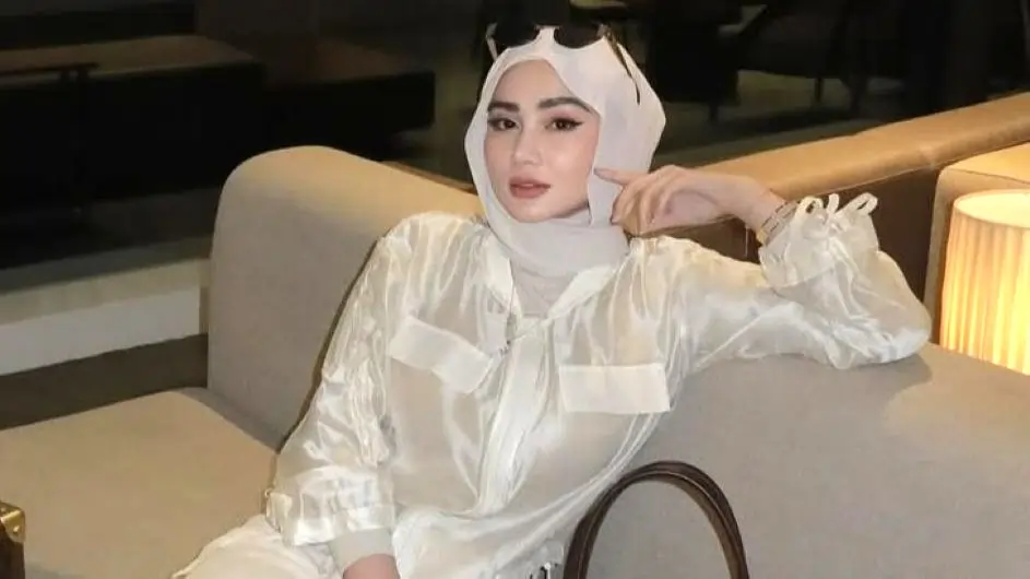 Wawa Zainal Biodata, Umur, Agama dan Profil Terbaru